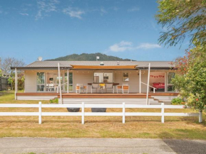 Tui Landing - Pauanui Holiday Home